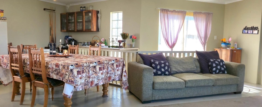 4 Bedroom Property for Sale in Franskraal Western Cape